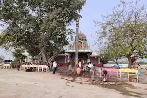 Veeranna Swamy Temple,Motapuram image