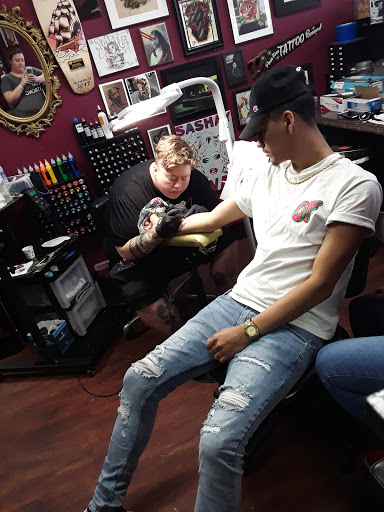 Body Piercing Shop «Scarlets Web Tattoo Boutique», reviews and photos, 6330 Spencer Hwy, Pasadena, TX 77505, USA