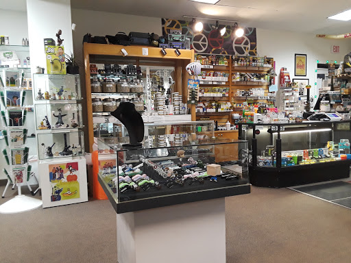 Tobacco Shop «Hempire State Smoke Shop», reviews and photos, 2340 Lyell Ave, Rochester, NY 14606, USA