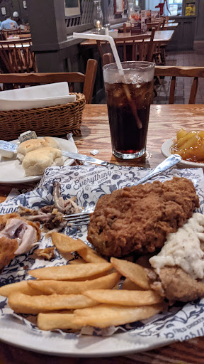 American Restaurant «Cracker Barrel Old Country Store», reviews and photos, 1240 NJ-73, Mt Laurel, NJ 08054, USA