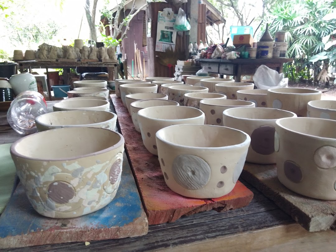 ศูนย์เรียนรู้ กอไผ่เซรามิค (Korpai Ceramics Learning Center)