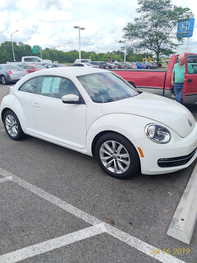 Used Car Dealer «Germain Toyota of Columbus», reviews and photos, 5711 Scarborough Blvd, Columbus, OH 43232, USA