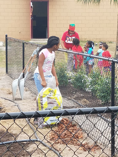 Community Center «Simpson Park Community Center», reviews and photos, 1725 Martin L King Jr Ave, Lakeland, FL 33805, USA