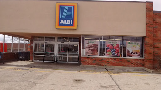 ALDI, 1490 Torrence Ave, Calumet City, IL 60409, USA, 
