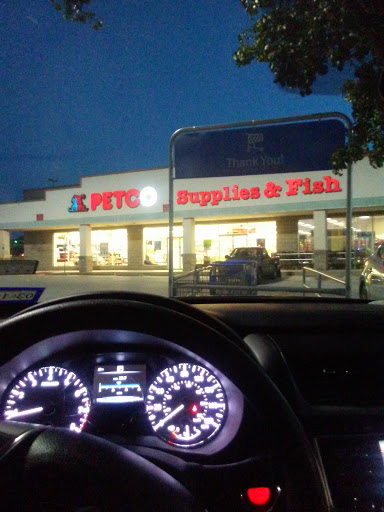 Pet Supply Store «Petco Animal Supplies», reviews and photos, 201 N Summit Ave, Lewisville, TX 75067, USA