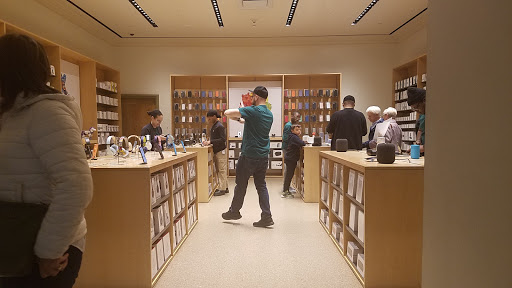 Computer Store «Apple Grand Central», reviews and photos, 45 Grand Central Terminal, New York, NY 10017, USA