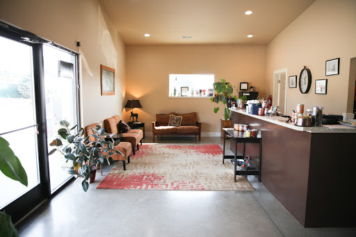 Lakeland Veterinary Clinic image