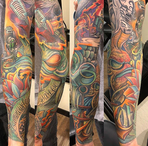 Tattoo Shop «Hotrod Tattoo», reviews and photos, 801 N Arizona Ave, Chandler, AZ 85225, USA