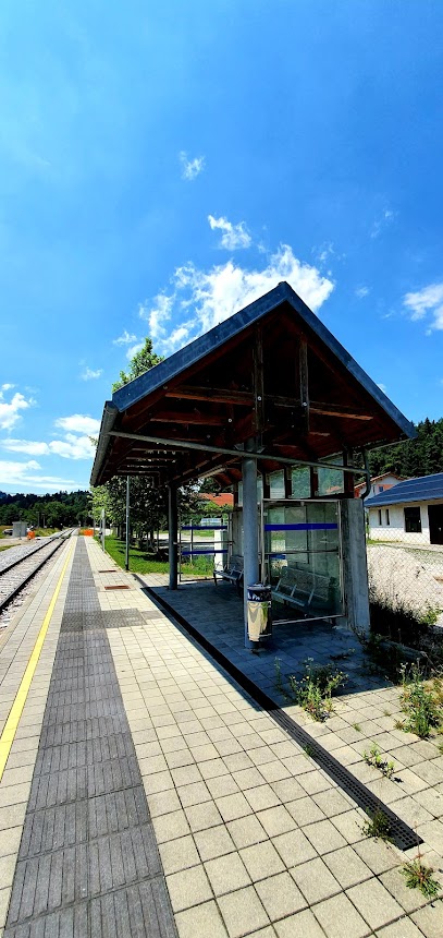 Železniška postaja Žlebič
