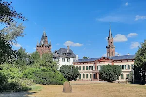Schlosspark Weinheim image