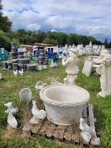 Magasin d'ameublement et de décoration poterie les fontainettes Saint-Aubin-en-Bray