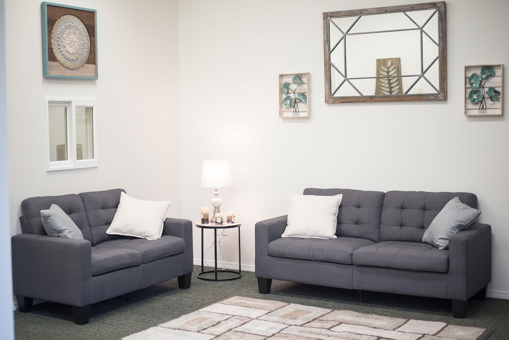 Nicole Hand Therapeutic Massage LMT 97459