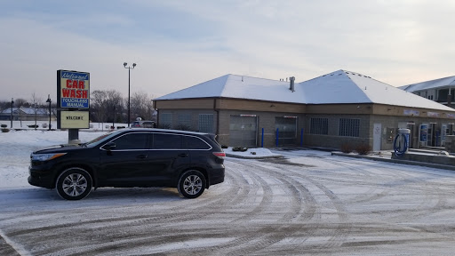 National Car Wash en New Berlin