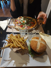 Plats et boissons du Restaurant Le Montecristo à Bournel - n°1
