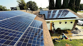 Eco Shine Solar Panel Cleaning