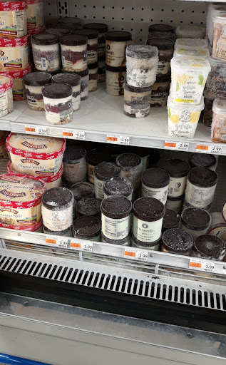 Grocery Store «Price Rite of Cranston», reviews and photos, 1415 Elmwood Ave, Cranston, RI 02910, USA