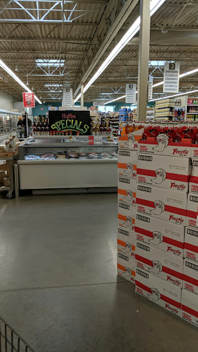 Supermarket «Hy-Vee», reviews and photos, 923 N 1st Ave, Winterset, IA 50273, USA