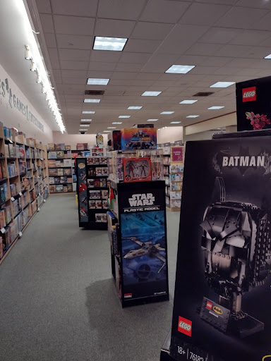 Book Store «Barnes & Noble», reviews and photos, 1201 42nd St S, Fargo, ND 58103, USA