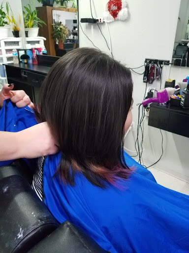 Beauty Salon «Salon De Belleza Emma», reviews and photos, 3170 Lancaster Dr NE, Salem, OR 97305, USA