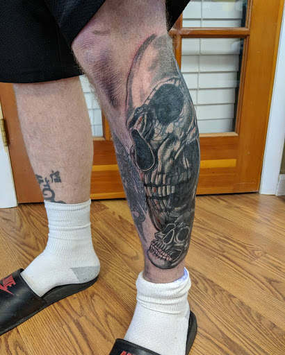 Tattoo Shop «All Towns Tattoo & Gallery LLC», reviews and photos, 241 Old Bridge Turnpike, East Brunswick, NJ 08816, USA