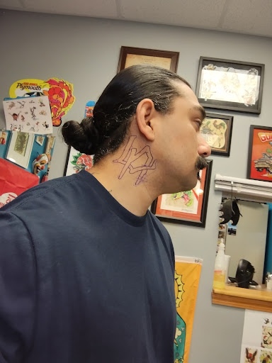 Tattoo Shop «Artistic Skin Designs Inc», reviews and photos, 9747 E US Hwy 36, Avon, IN 46123, USA