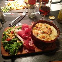 Raclette du Restaurant Le Tonneau à Fontcouverte-la-Toussuire - n°3