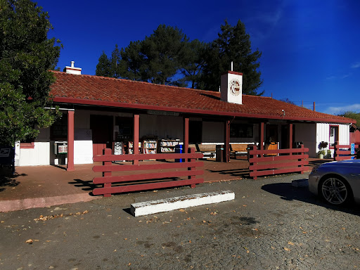 American Restaurant «Rancho Nicasio Bar and Restaurant», reviews and photos, 1 Old Rancheria Rd, Nicasio, CA 94946, USA