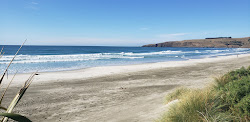 Foto von Victory Beach mit lange, gerade küste