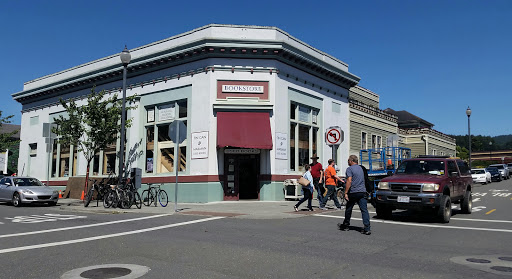Used Book Store «Tin Can Mailman», reviews and photos, 1000 H St, Arcata, CA 95521, USA