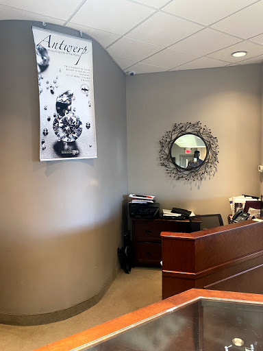 Jewelry Store «Venus Jewelers», reviews and photos, 1024 Easton Ave, Somerset, NJ 08873, USA