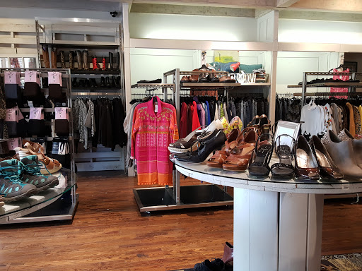 Second Hand Store «Goodwill Deja Blue Boutique», reviews and photos, 303 University Blvd, Denver, CO 80206, USA