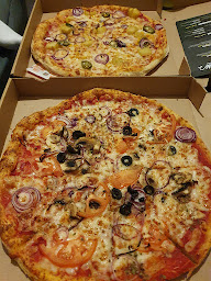 Photo n°24 de Five Pizza Original - Bordeaux Ste Catherine à Bordeaux ()