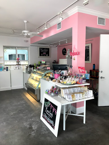 Restaurant «Hometown Desserts», reviews and photos, 507 Pine Ave, Anna Maria, FL 34216, USA