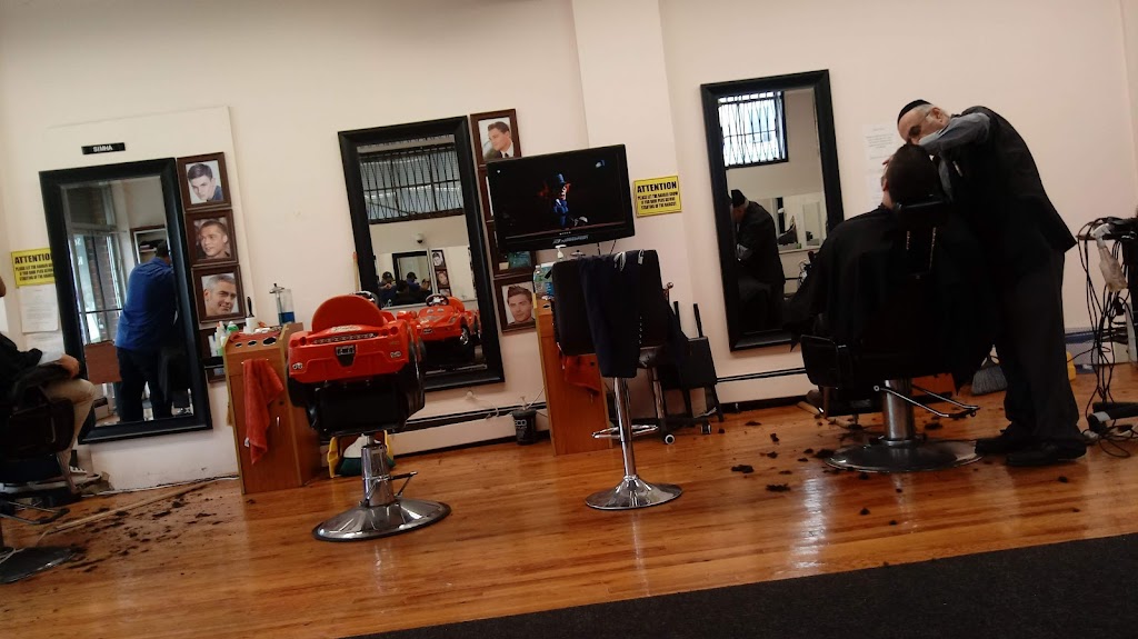 Central Barbershop 11516