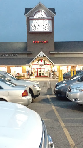 Outlet Mall «Ohio Station Outlets», reviews and photos, 9911 Avon Lake Rd, Burbank, OH 44214, USA