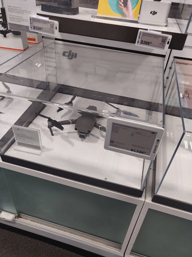 Electronics Store «Best Buy», reviews and photos, 390 N Moorpark Rd, Thousand Oaks, CA 91360, USA