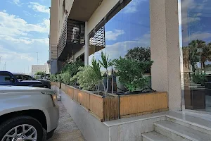 Al Ramlah Al Hamra Furnished Apartments image