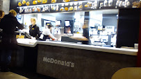 Atmosphère du Restauration rapide McDonald's à Courseulles-sur-Mer - n°8