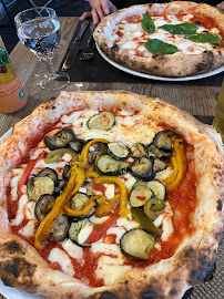 Plats et boissons du Pizzeria Solo Pizza Napoletana à Chessy - n°6