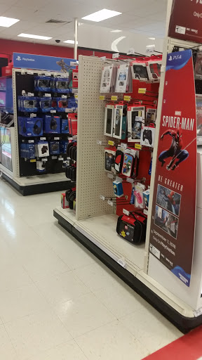 Department Store «Target», reviews and photos, 4777 S 27th St, Greenfield, WI 53221, USA