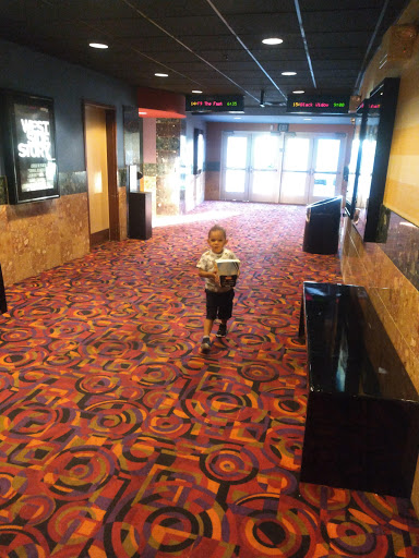 Shopping Mall «Eastport Plaza Shopping Center», reviews and photos, 4000 SE 82nd Ave, Portland, OR 97266, USA