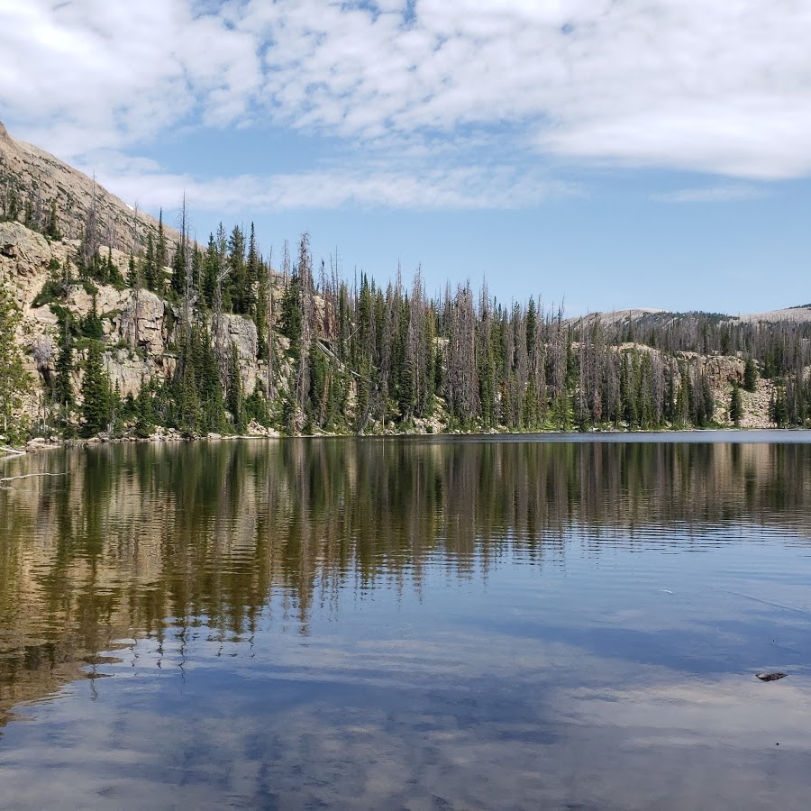 Crystal Lake Trailhead