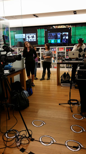 Computer Store «Microsoft Store - Freehold Raceway Mall», reviews and photos, 3710 U.S. 9, Freehold, NJ 07728, USA