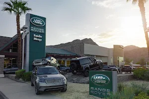 Land Rover Rancho Mirage image
