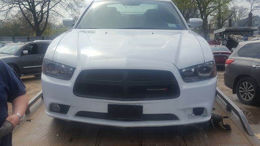 Auto Body Shop «Maaco Collision Repair & Auto Painting», reviews and photos, 63 Polk Ave, Hempstead, NY 11550, USA