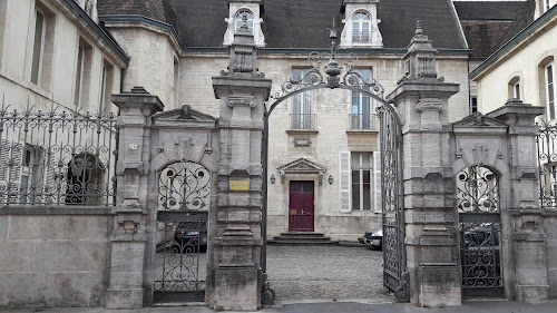 Église catholique Association Diocesaine de Dijon Dijon