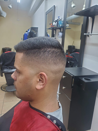 Barber Shop «Aldwin family barber shop», reviews and photos, 691 Broadway, Newburgh, NY 12550, USA