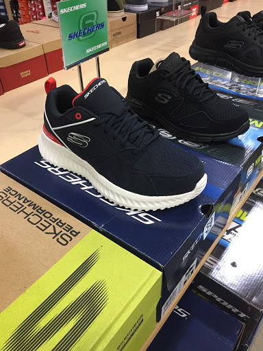 Shoe Store «Shoe City - Huntington Beach», reviews and photos, 8032 Warner Ave, Huntington Beach, CA 92647, USA