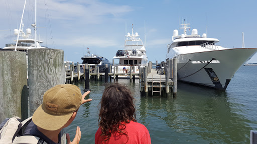 Book Store «Harbor Books», reviews and photos, 20 Main St, Sag Harbor, NY 11963, USA