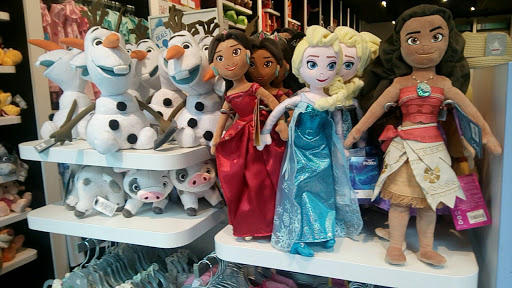 Toy Store «Disney Store», reviews and photos, 1001 N Arney Rd, Woodburn, OR 97071, USA